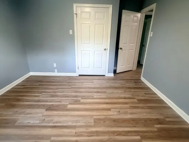 921 Brown School Rd — Photo 18