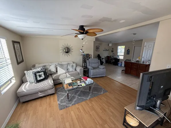 766 Via Del Sol, North Fort Myers, FL 33903