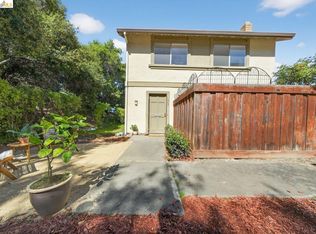 1368 Ridgecrest Rd, Pinole, CA 94564
