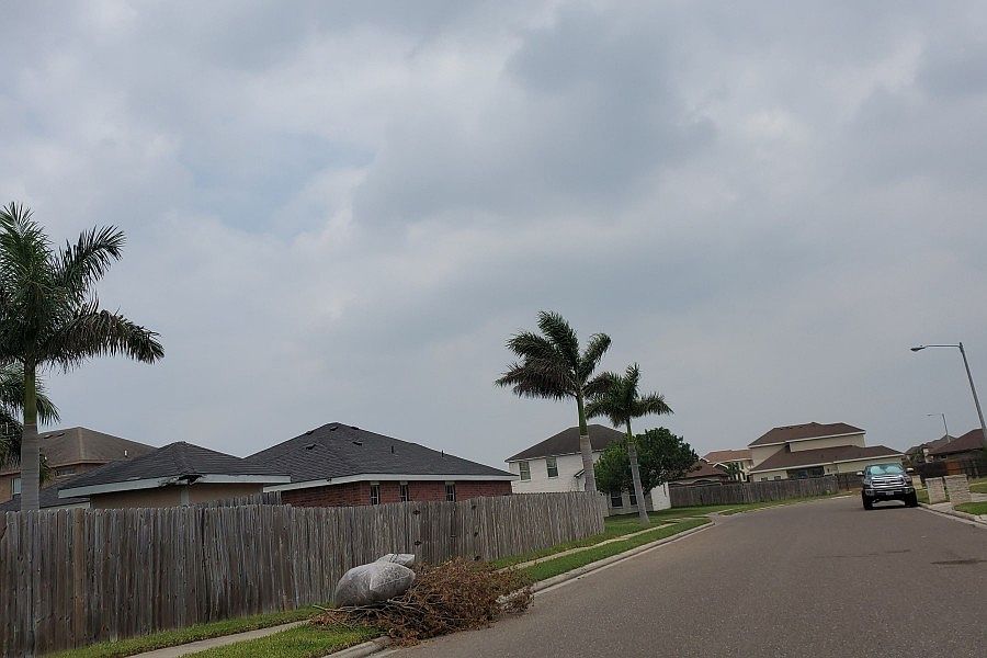 2nd image of 2728 Baylor Ave