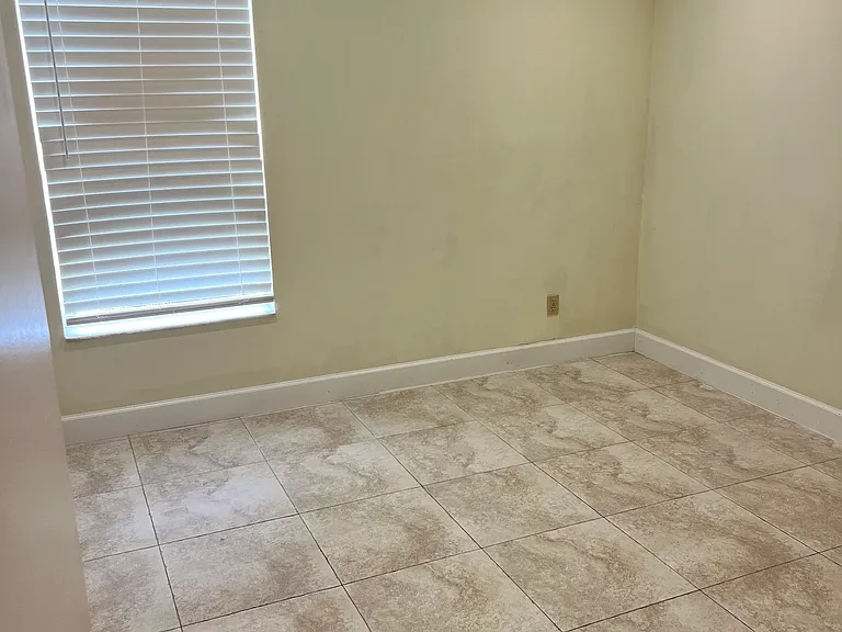 14740 SW 170th Ter — Photo 16