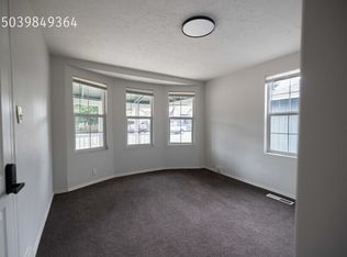 401 S Main St #1, Newberg, OR 97132
