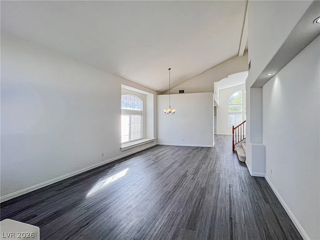 4 bed, 3.5 bath, 2946 sqft, $2,845 — Photo 4