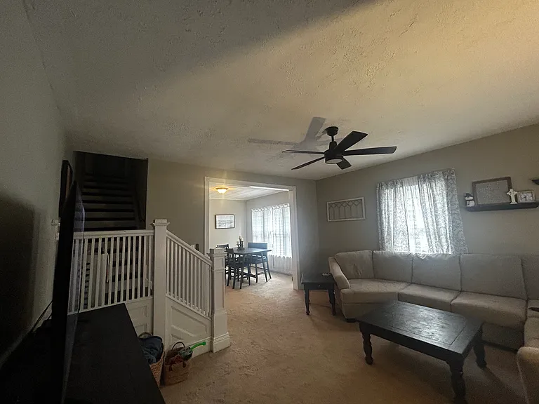 1136 Boyd St — Photo 15