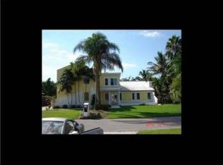 15570 SW 157th St, Miami, FL 33187