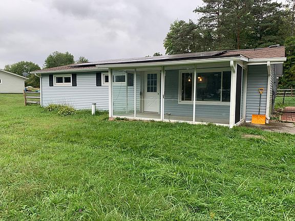 3rd image of 18770 Elmwood Ln