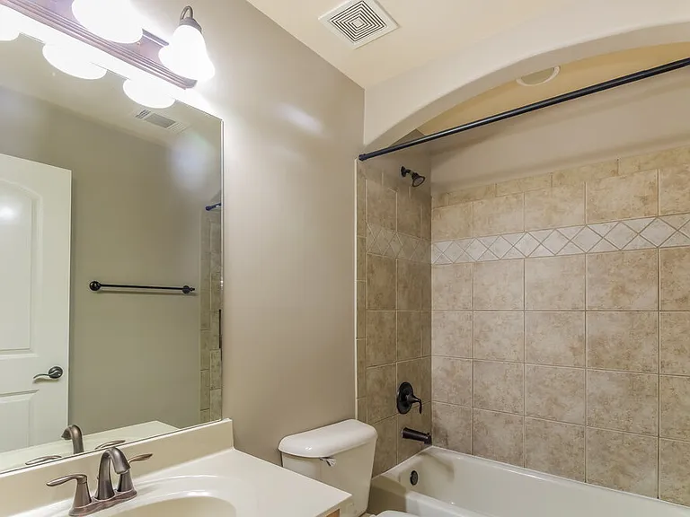 245 Birch Springs Cv — Photo 15