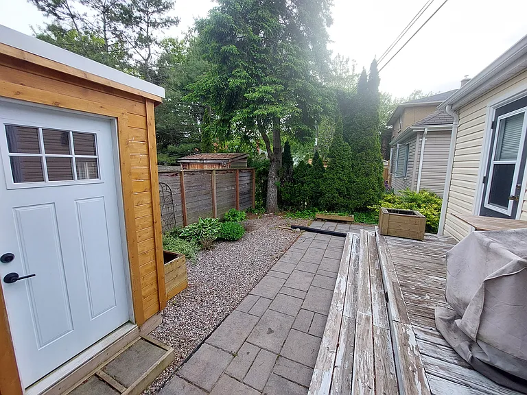 342 Mack St — Photo 19