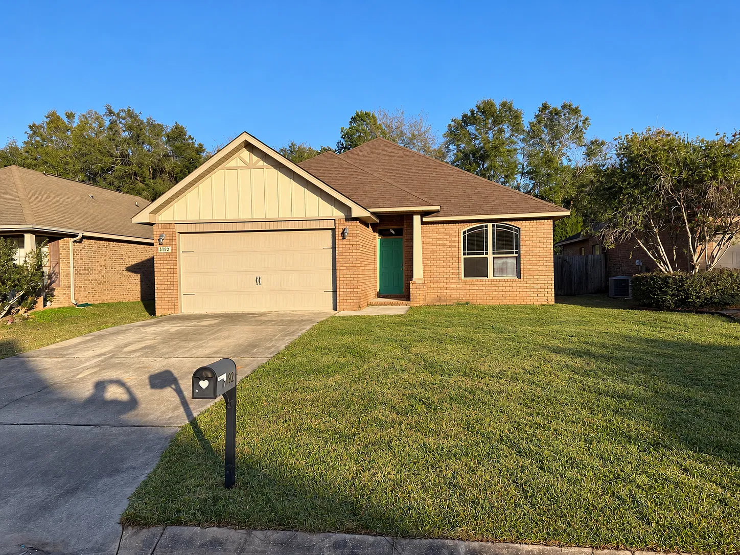 3 bed, 1694 sqft, $2,000 — Photo 1