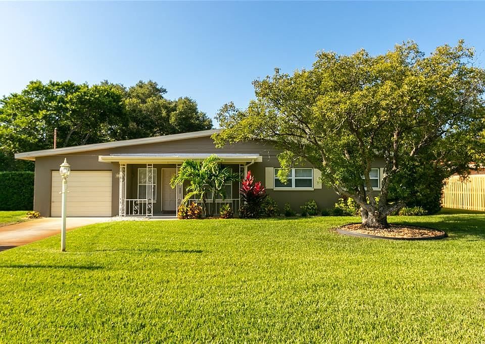 1st image of 2669 Renatta Dr