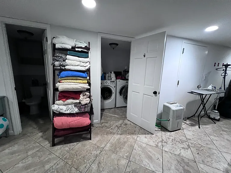 579 Bergen St #1 — Photo 17