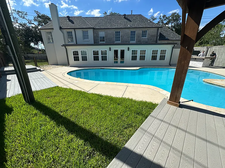 6423 S Claiborne Ave — Photo 31