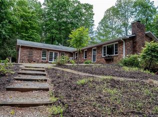 4401 Meadows Town Rd, Marshall, NC 28753