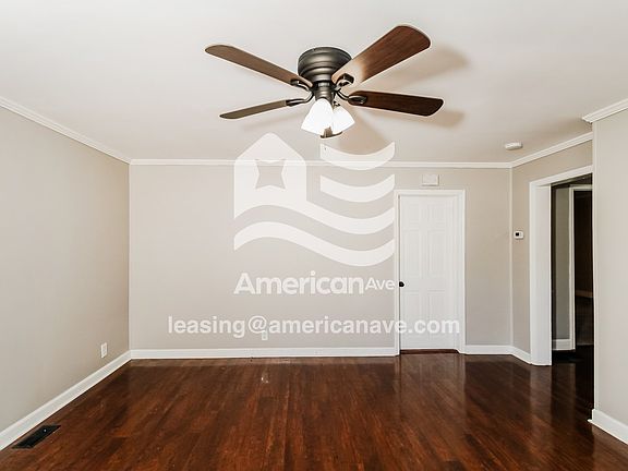 2835_004_wm_-_living_room_13291259.jpg