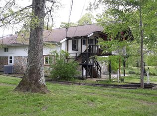 2435 Bibles Chapel Rd, Midway, TN 37809