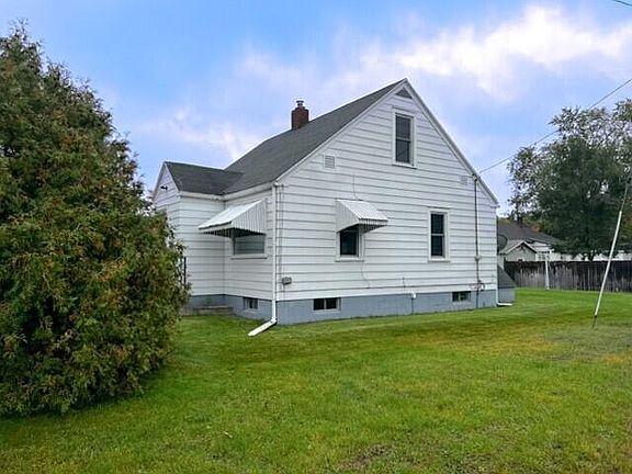 4th image of 2851 McCracken St