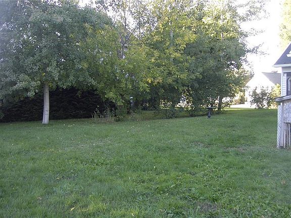 3rd image of 5720 West Blf