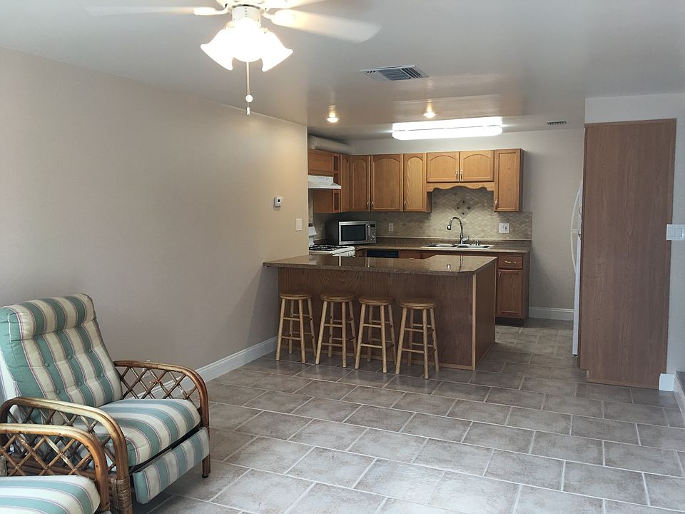 1st image of 11220 54th Ave N #1