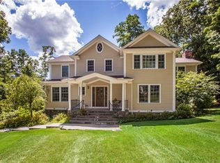 29 Indian Hill Rd, Mount Kisco, NY 10549