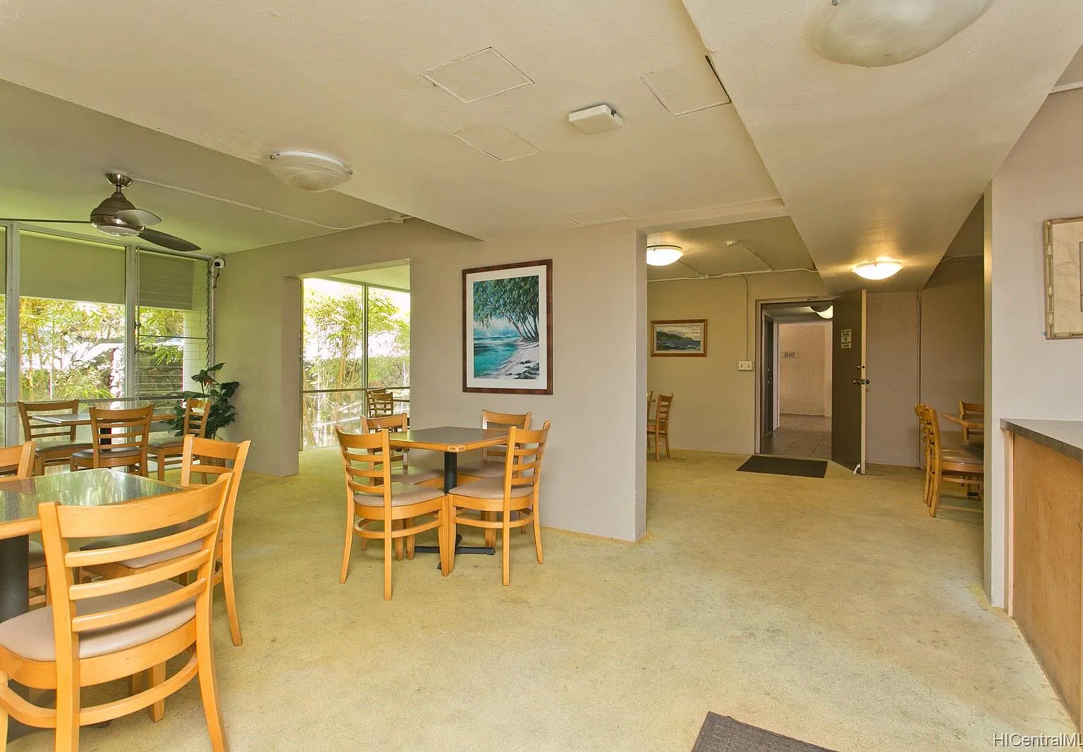 2 bed, 976 sqft, $3,000 — Photo 2