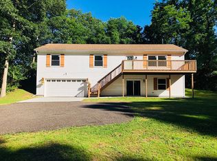 16771 Cavanaugh Lake Rd, Chelsea, MI 48118
