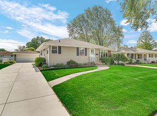 8939 Cottage Grove Ave, Highland, IN 46322