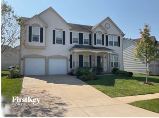 218 Greenshire Ln, O'Fallon, MO