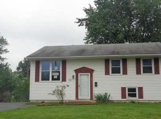 501 Daytona Rd, Columbus, OH 43228