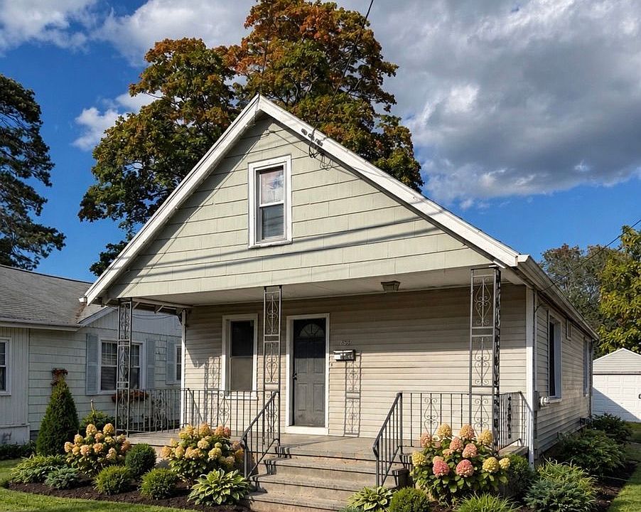 1st image of 63 Front Ave