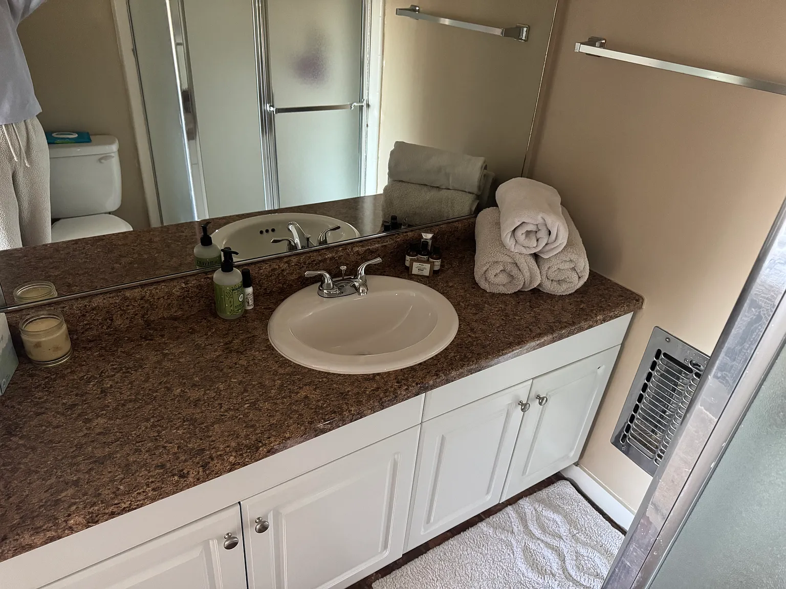 3 bed, 1662 sqft, $900 — Photo 4