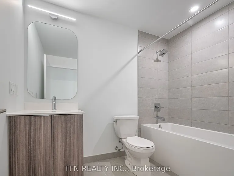 15 Richardson St #612 — Photo 15
