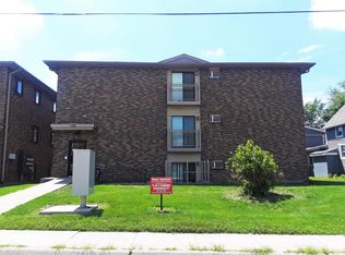 625 S Dodge St, Iowa City, IA 52240