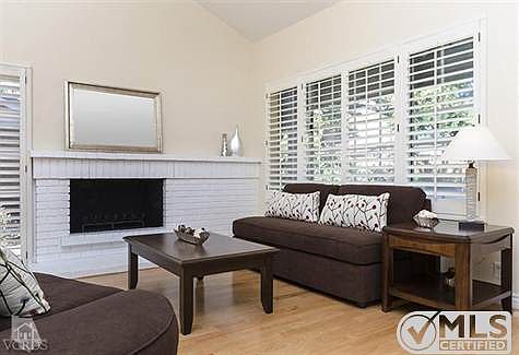 5th image of 3037 E Sierra Dr