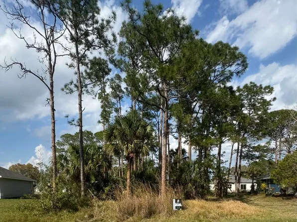 443 Wayland Rd SW, Palm Bay, FL 32908