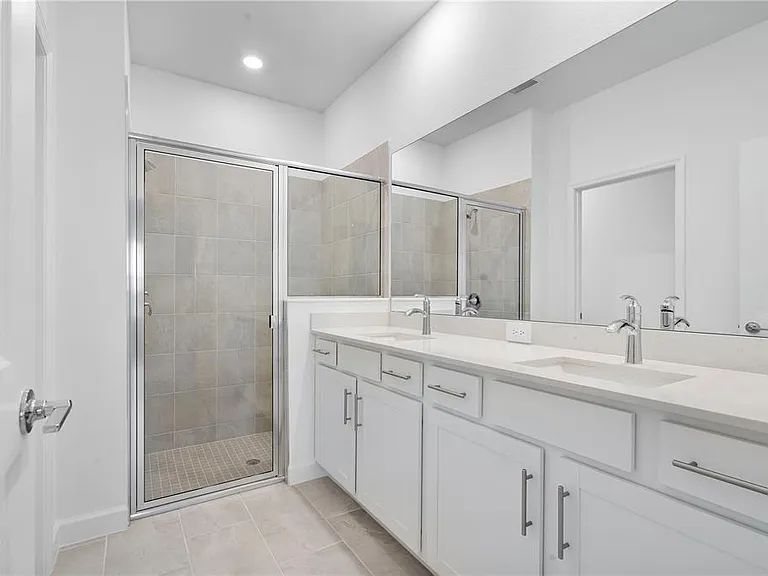 14735 Bluewater Rd — Photo 16