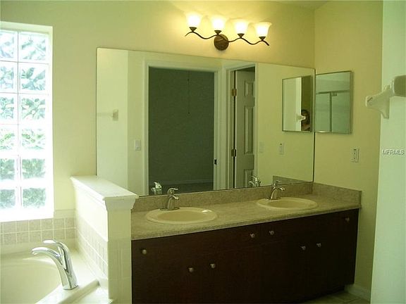 4th image of 1473 Gaynor Ct