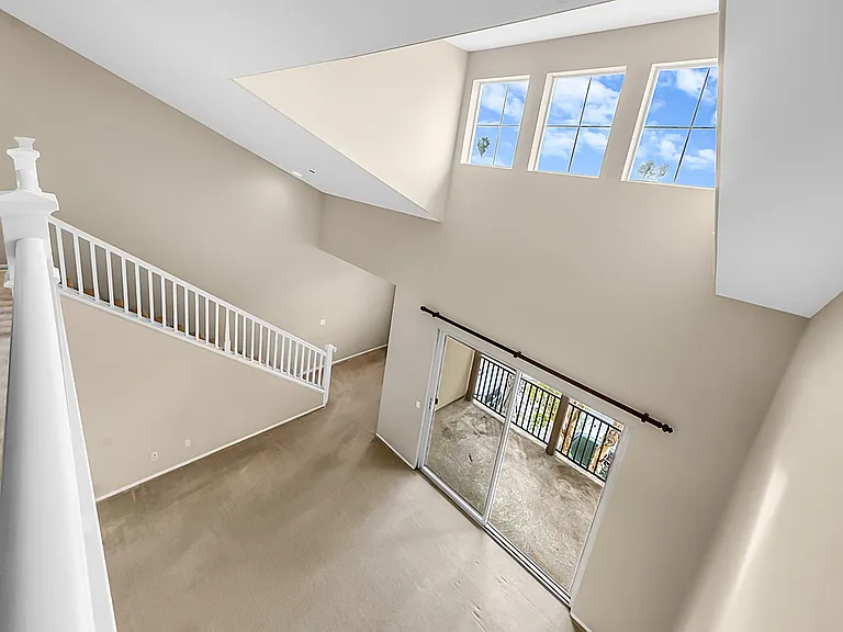 1870 Gladys Ave #107 — Photo 30