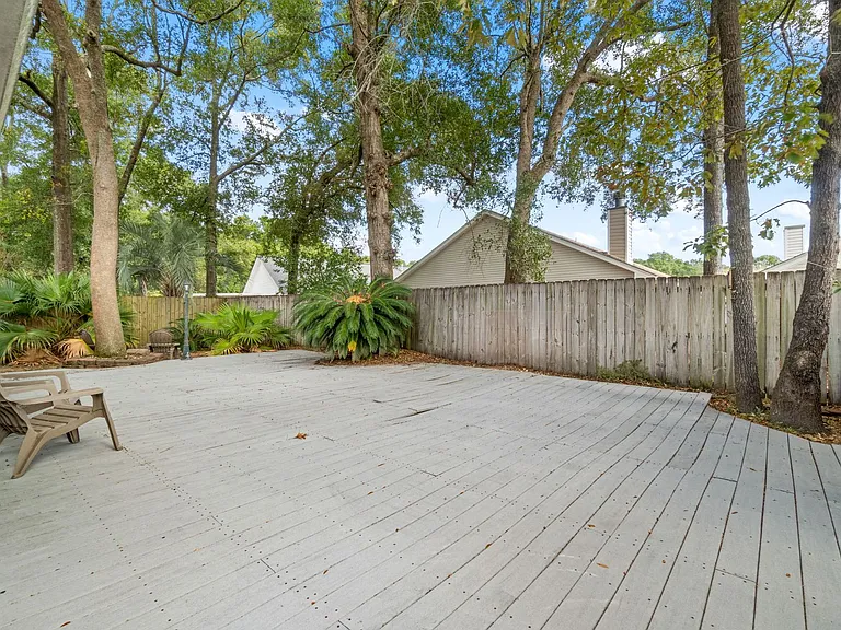 8432 Millstream Dr — Photo 46