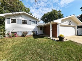 20W456 22nd St, Lombard, IL