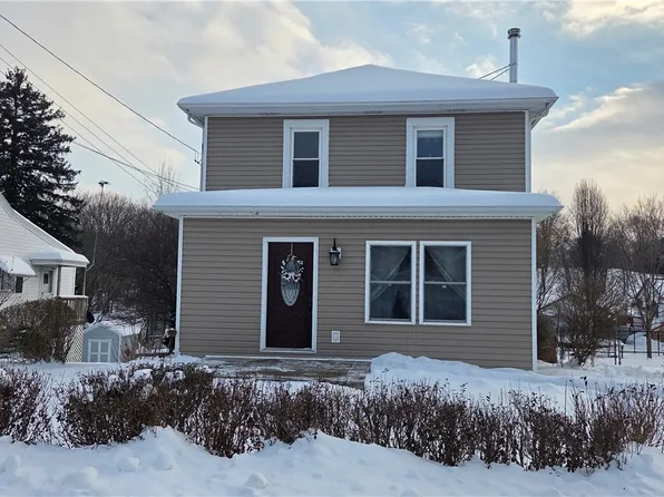 788 Old State Rd, Apollo, PA 15613