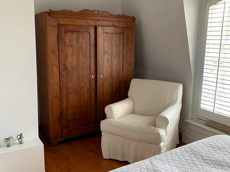 13 Heck Ave — Photo 12