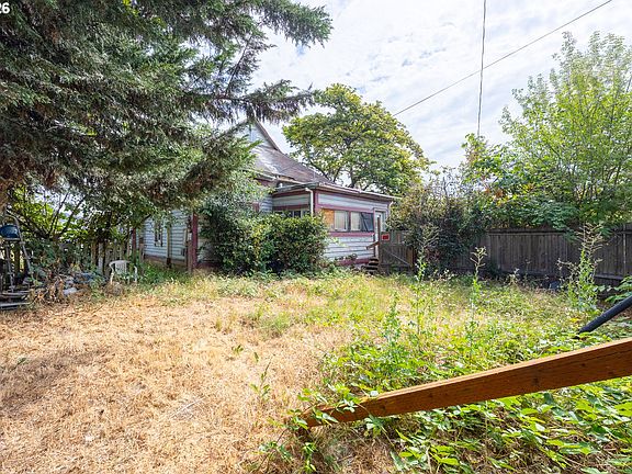5th image of 173 SE Miller Ave
