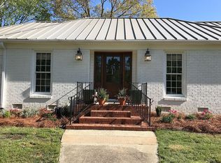 3900 Eastshire Ct, Charlotte, NC 28226