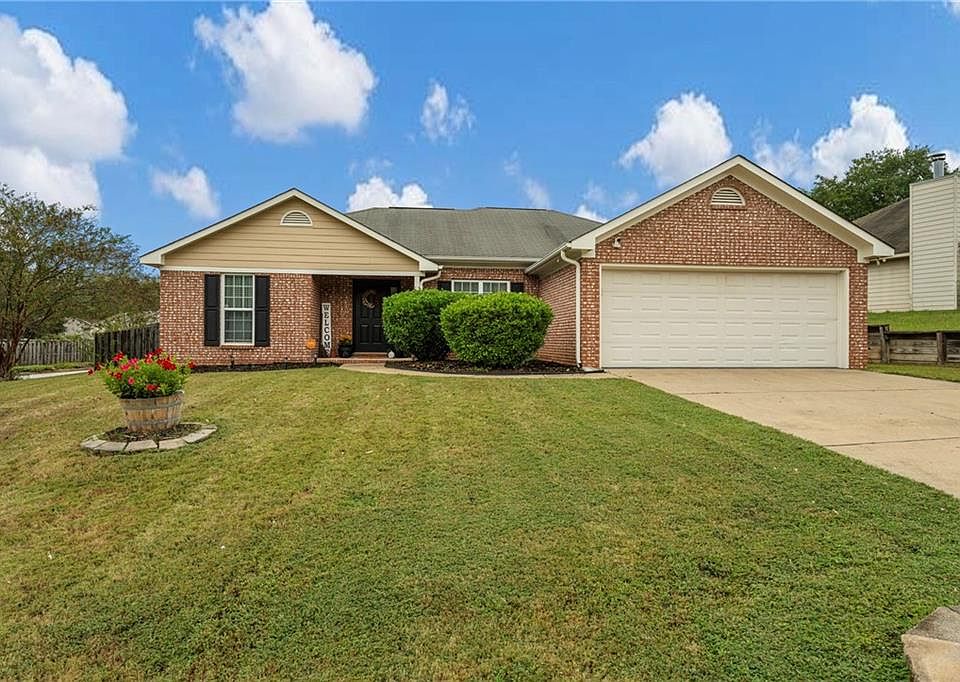 1st image of 23 Brentwood Dr
