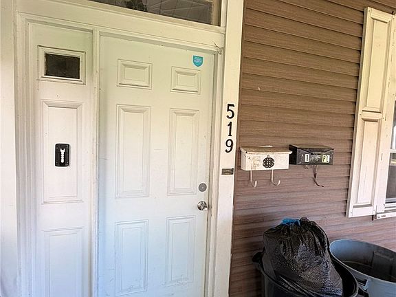 2nd image of 519 Margaret St