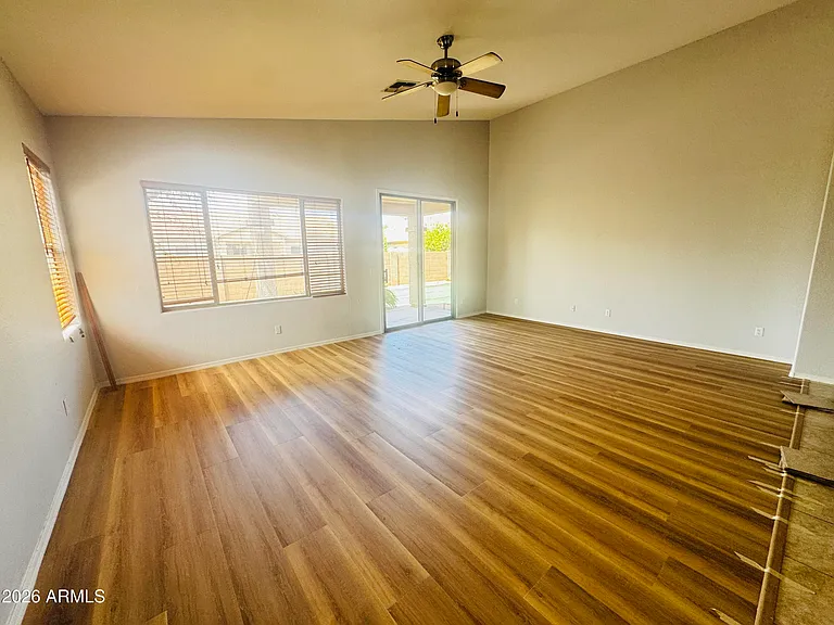 3560 E Feather Ave — Photo 12