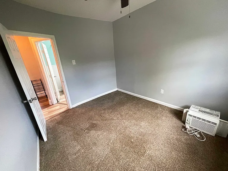 3092 Memphis St — Photo 17