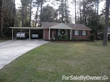 2nd image of 305 Terrace Blvd
