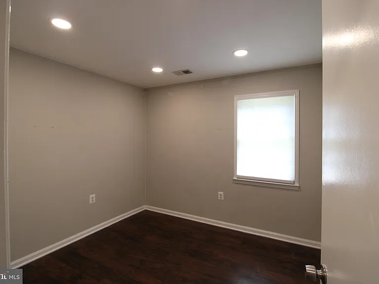4918 Althea Dr — Photo 17
