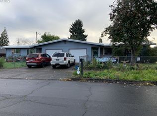435 S 40th St, Springfield, OR 97478